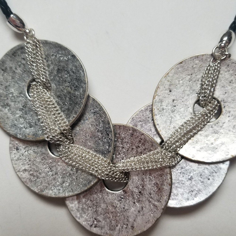 Premier Designs Common Thread Statement Necklace - Picture 4 of 5